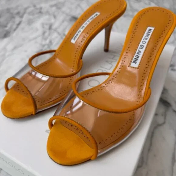 MANOLO BLAHNIK SUEDE MULES, SIZE 6 HAS ORIGINAL BOX & DUST BAG - Picture 3 of 7